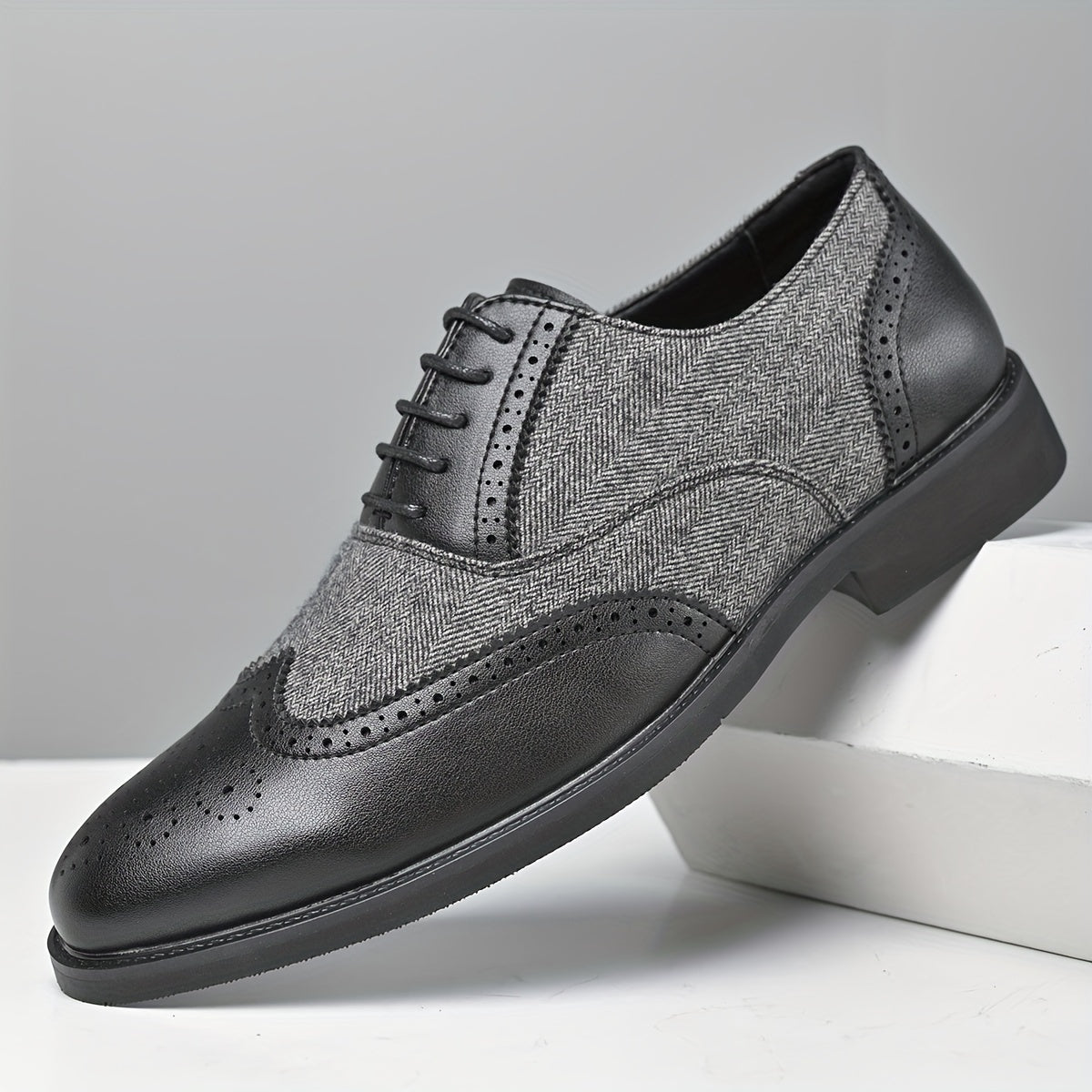 Men’s Casual Business Brogue Oxfords Classic Lace-Up Dress Shoes by Snagg A Shoes