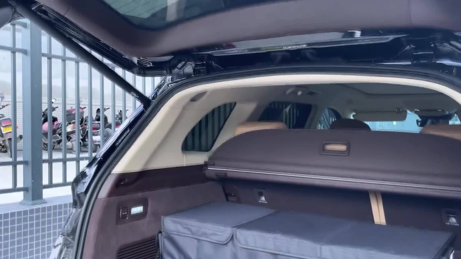 Large Capacity Car Trunk Organizer with Lid by Snagg A Storage Box