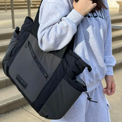 Women's Waterproof Tote Bag – Lightweight Large Shoulder & Crossbody Handbag for Gym, Work & Travel