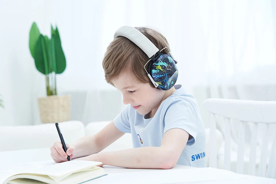Kids foldable earmuffs – image 7