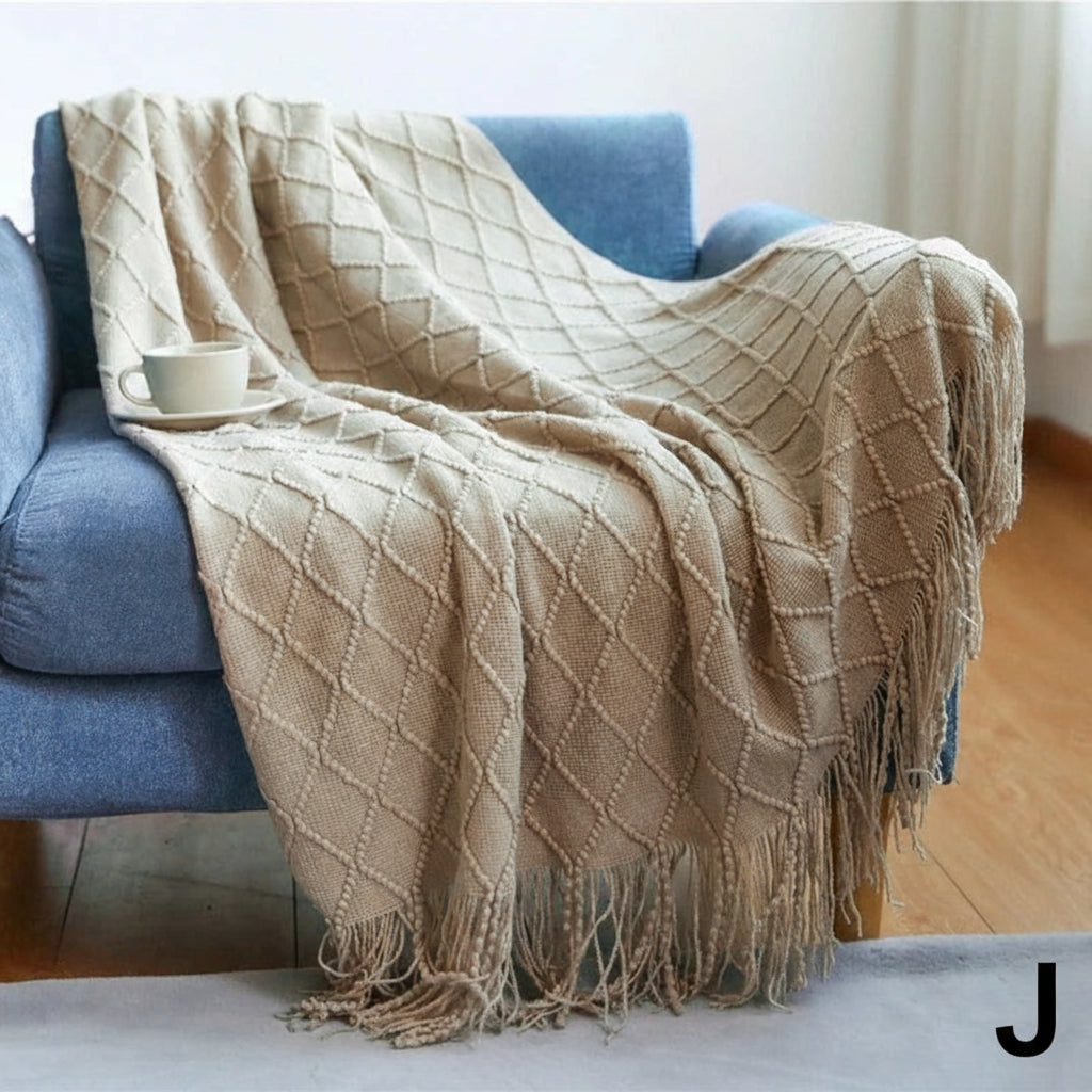 Knitted Throw Blanket – Cozy Comfort with Fringe by Snagg A Throw