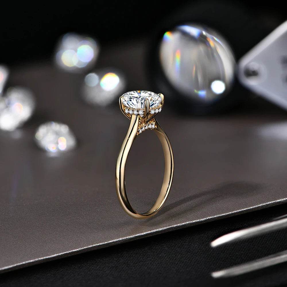 2ct Oval Moissanite Ring - SnaggIt