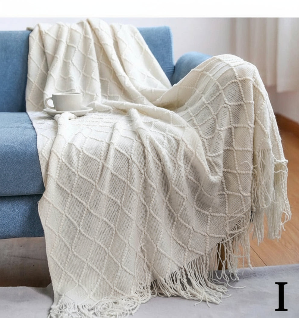 Knitted Throw Blanket – Cozy Comfort with Fringe by Snagg A Throw