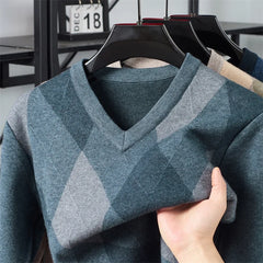 Men’s Argyle Plaid V-Neck Pullover | Classic Winter Knitted Sweater