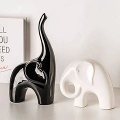 Family of Three Elephant Figurines by Snagg A Sculpture