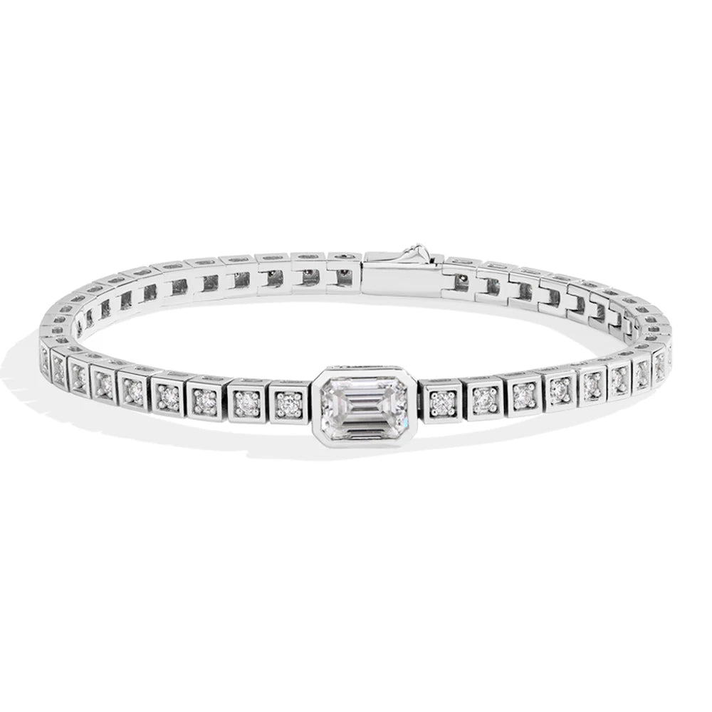 Emerald Cut Moissanite Tennis Bracelet - S925 Silver / White Gold Plated / 15cm - Bracelets