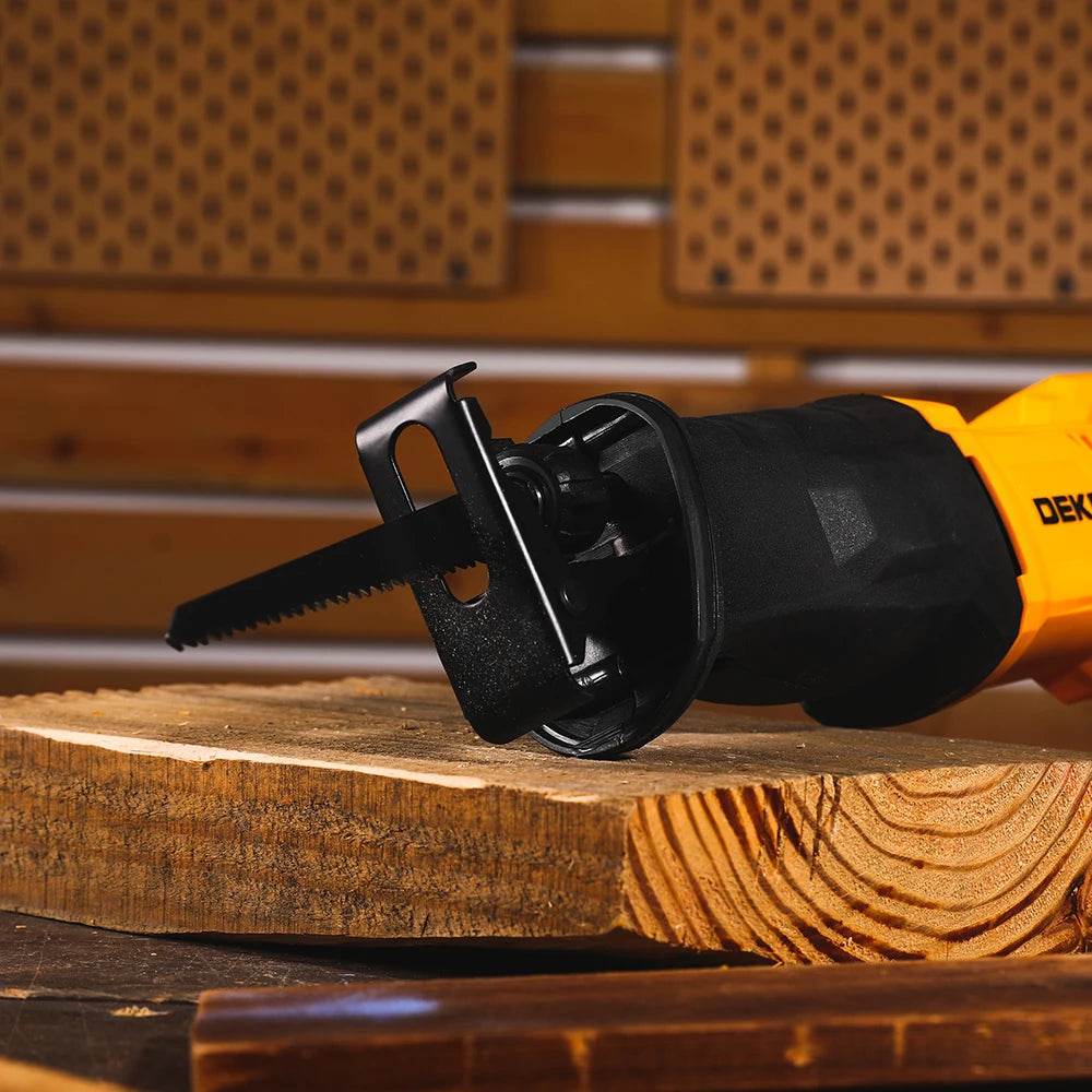 710W Reciprocating Saw - SnaggIt