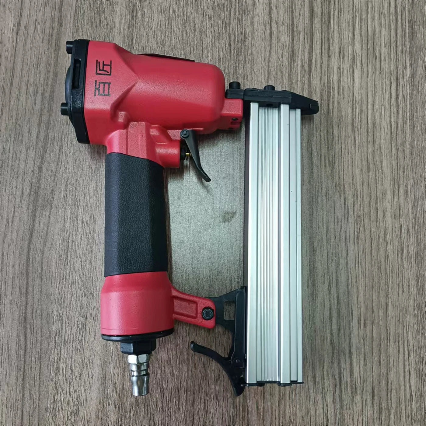 F30 Pneumatic Nail Gun by Snagg It Tools