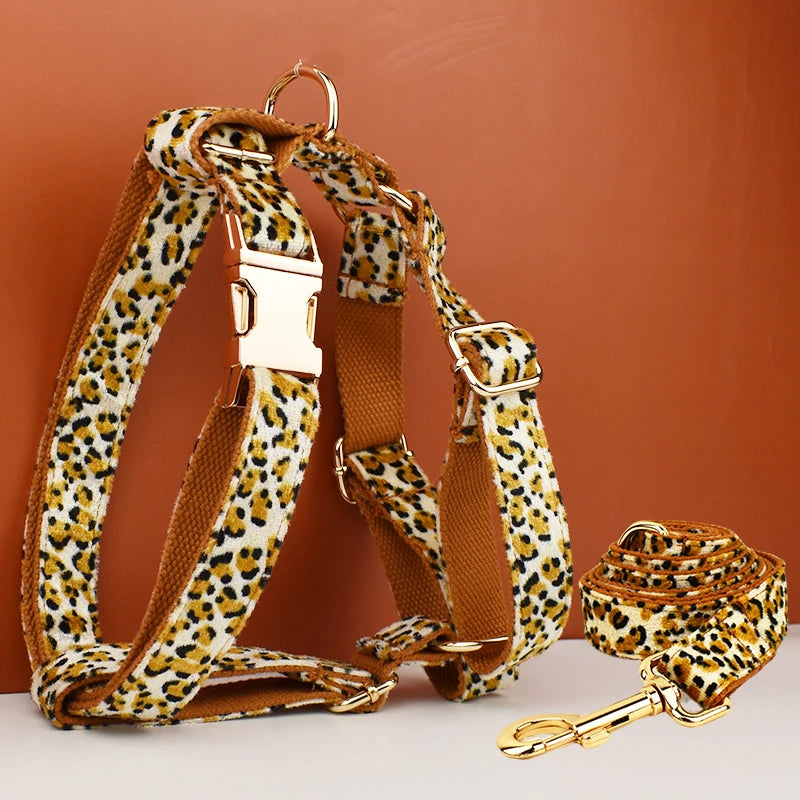Heavy Duty Dog Harness & Leash Set by Snagg A Harness