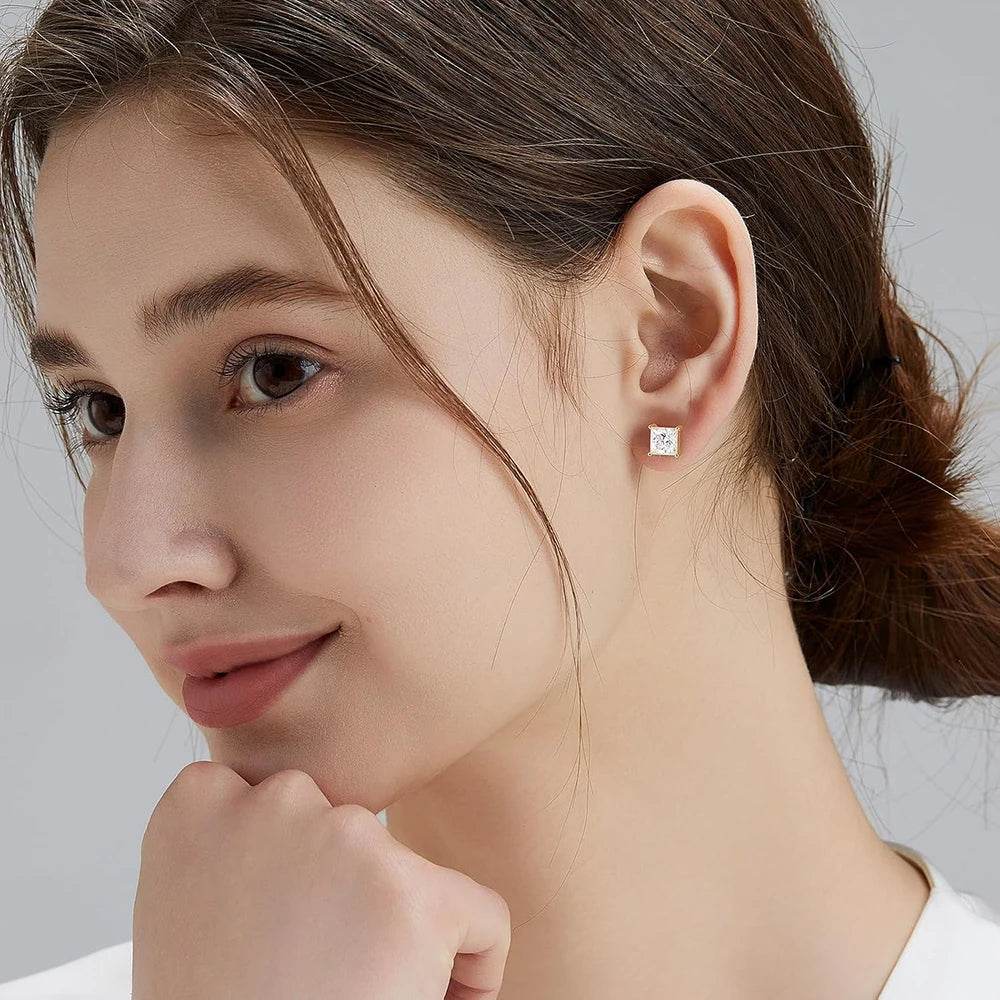 1CT Square Moissanite Stud Earrings - SnaggIt