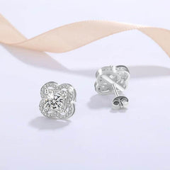 0.5CT Teal Moissanite Four-Leaf Stud Earrings - SnaggIt