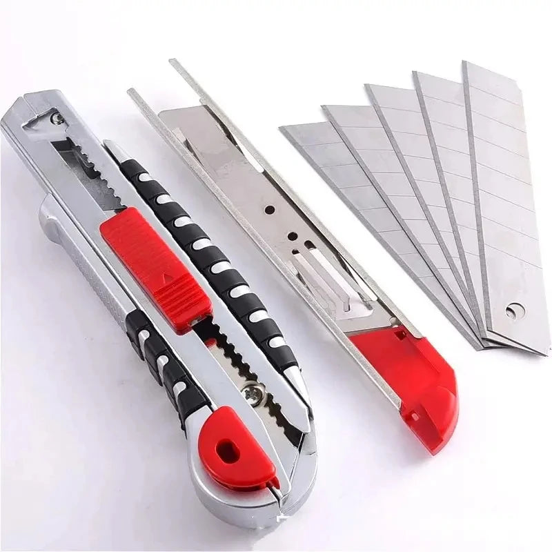 Retractable Utility Knife by Snagg A Knife