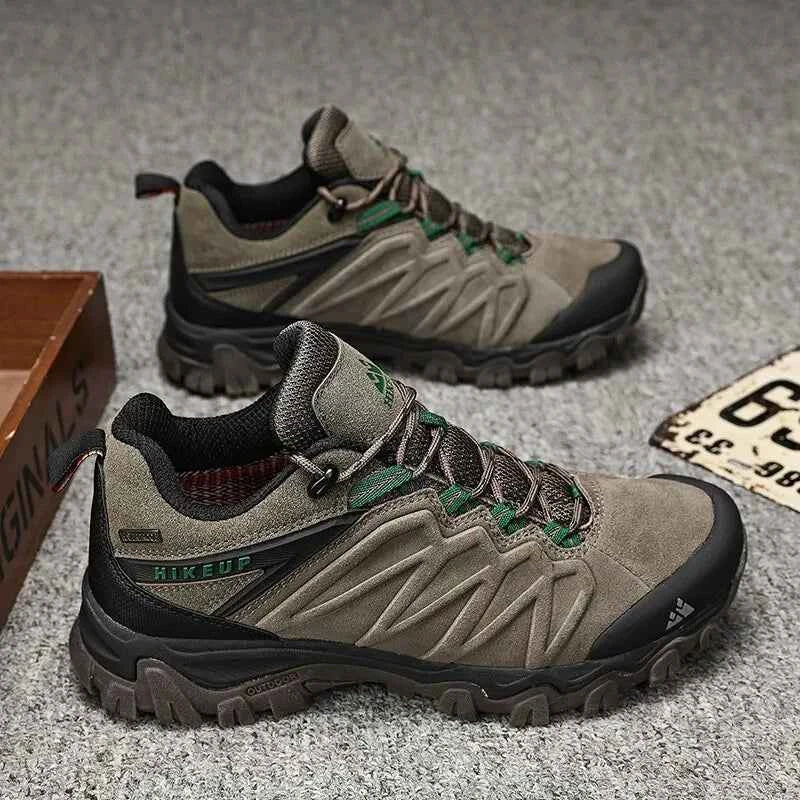 Men's low-cut hiking sneaker – image 2