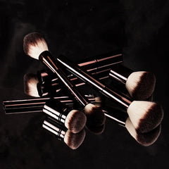 10 Piece Luxury Vegan Makeup Brush Set