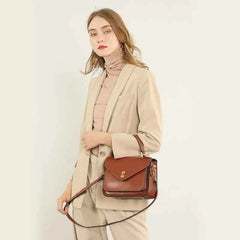 Genuine Leather Postman Shoulder Bag – Simple Vintage Luxury Flap Handbag for Women (20–30cm)