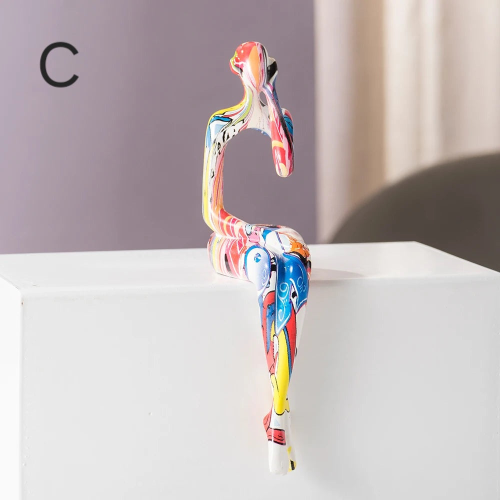 Graffiti Abstract Figurine – Modern Pop Art Sculpture by Snagg A Sculpture