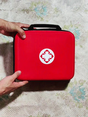 1030 in 1 Portable Emergency Kit by Snagg An Emergency Kit
