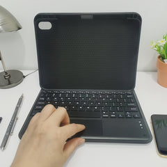 iPad Protective Case with Keyboard Suitable for iPad (A16) 11th/10th Generation (2025/2022) by Snagg A Wireless Keyboard