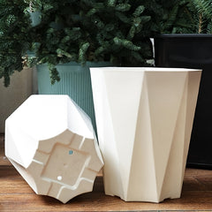 7pcs Geometric Plastic Flower Pots with Drainage by Snagg A Pot