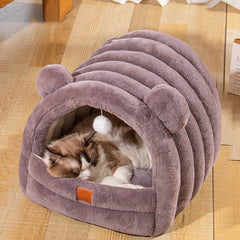 Cozy Seasonal Cat House - SnaggIt