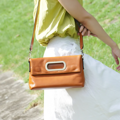 Vintage Genuine Leather Crossbody Handbag – Large Capacity Designer Shoulder Bag for Women, All Seasons