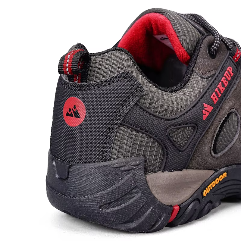 Low-cut cotton-lined trekking shoe – image 9