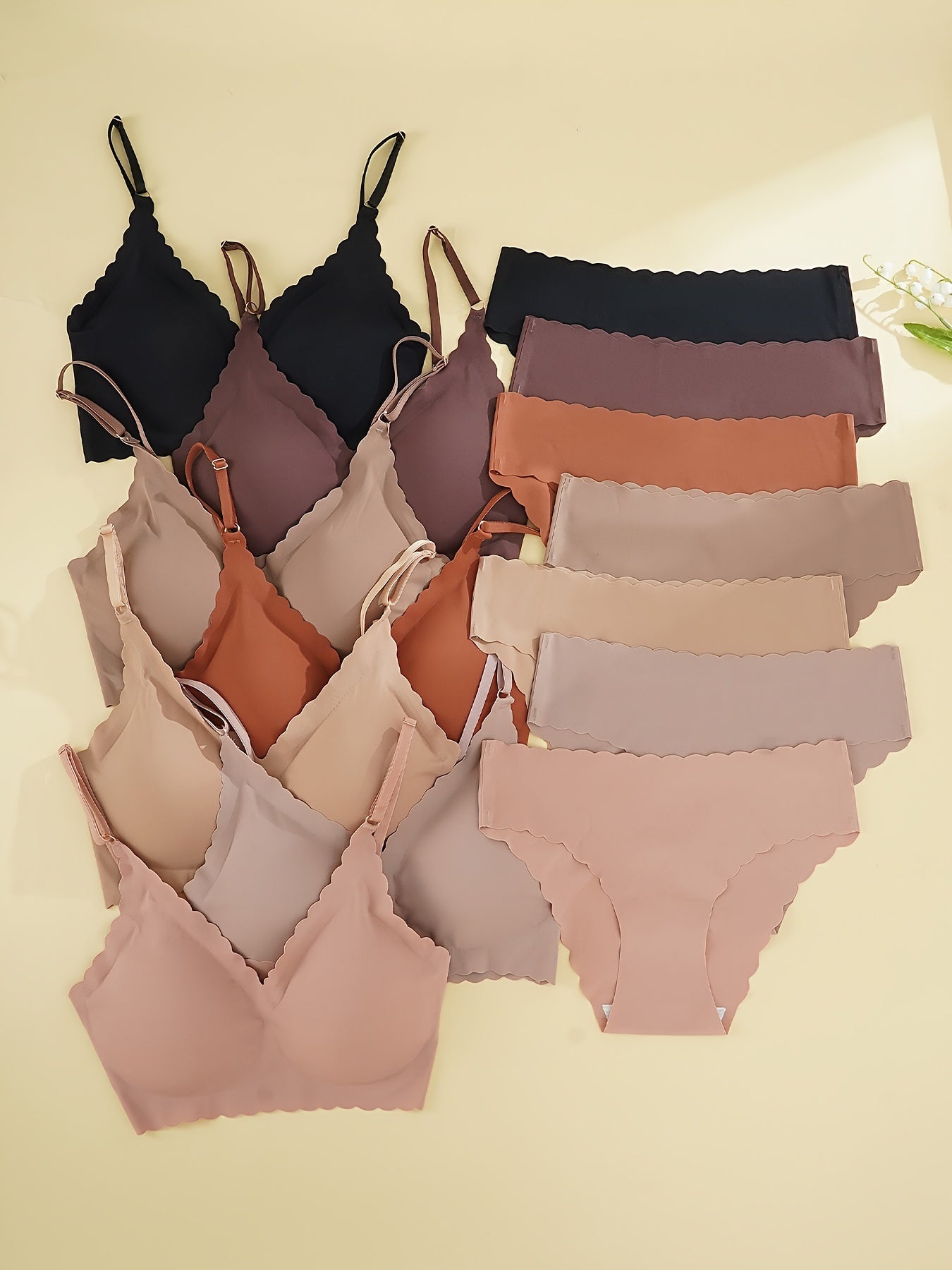 Women’s 7-Piece Seamless Underwear Set by Snagg An Underwear