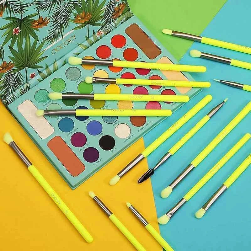 Professional Neon Green Master Series – High-Visibility Precision Makeup Brush Collection
