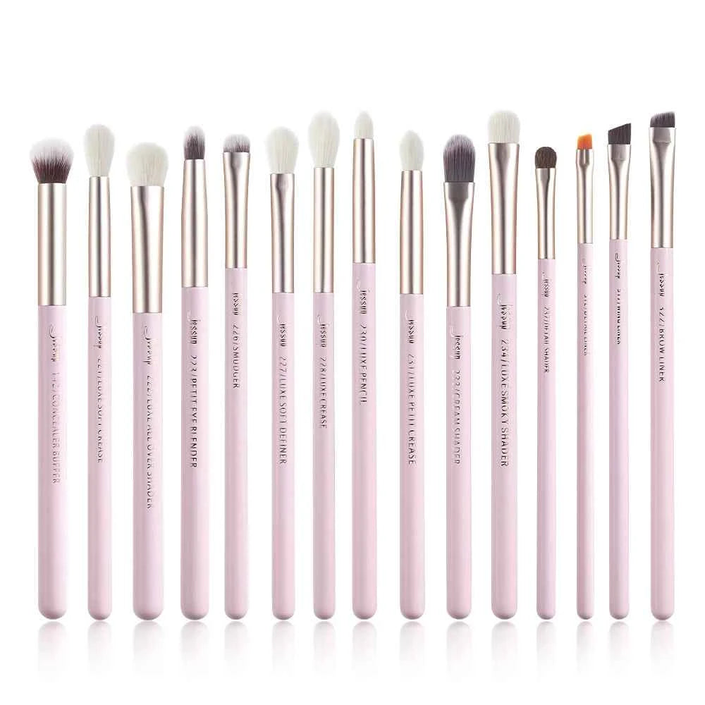 Professional Makeup Brush Set (15–25 Pieces)