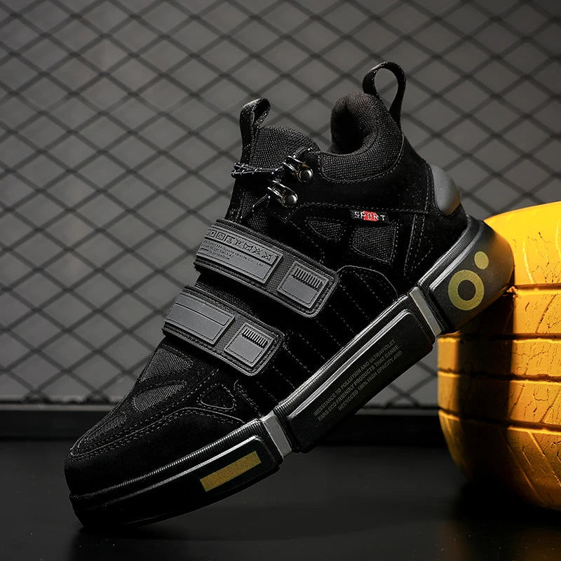 Men’s Casual Sneakers by Snagg A Shoes
