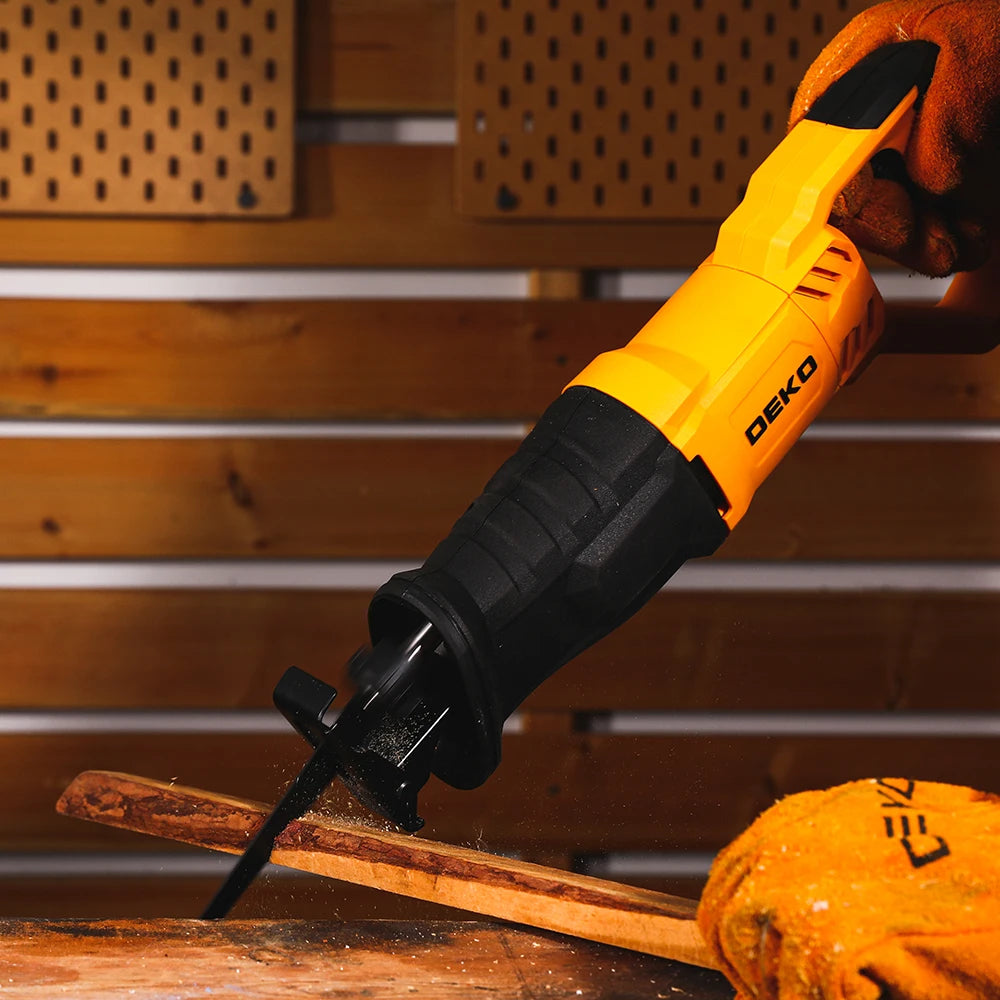710W Reciprocating Saw