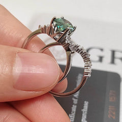 2ct Oval Moissanite Ring Set - SnaggIt