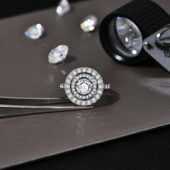 1.0ct Round Cut Moissanite Ring