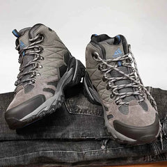 Men's Leather Winter Hiking Boots – High-Top Trekking Boots with Rubber Sole