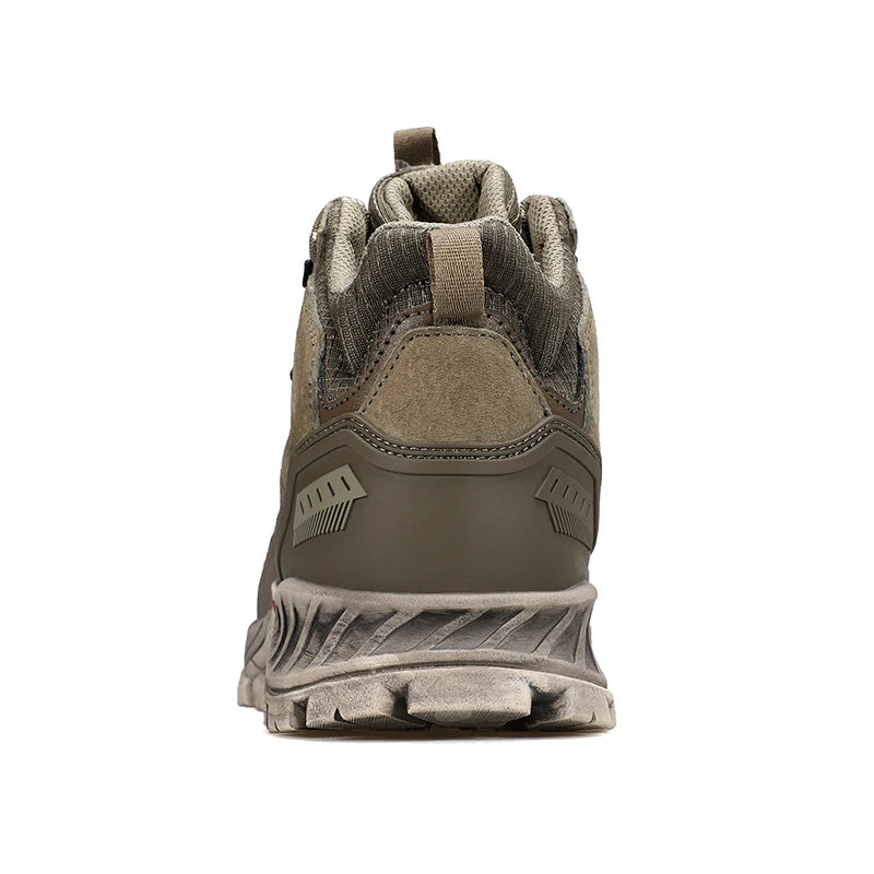 Men’s Hiking Shoes by Snagg A Shoes
