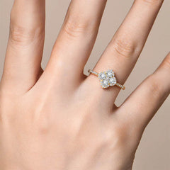 Classic Moissanite Ring - SnaggIt
