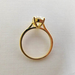 3ct Oval Moissanite Ring - SnaggIt