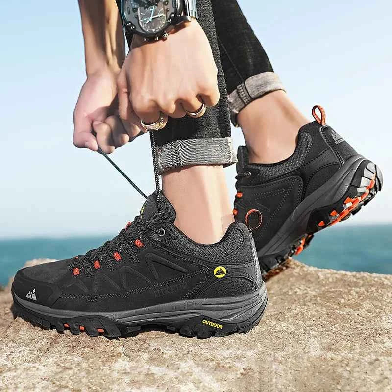 Men's suede hiking shoe – image 3