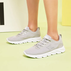 Men’s Lightweight Running Shoes – Breathable, Cushioned, Shock-Absorbing