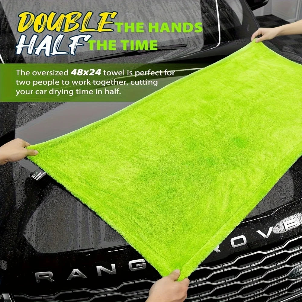 1400GSM Microfiber Drying Towel by Snagg A Microfiber Towel