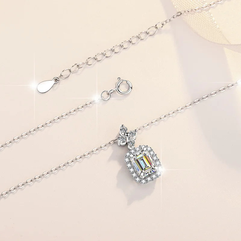 1CT Green Moissanite Necklace