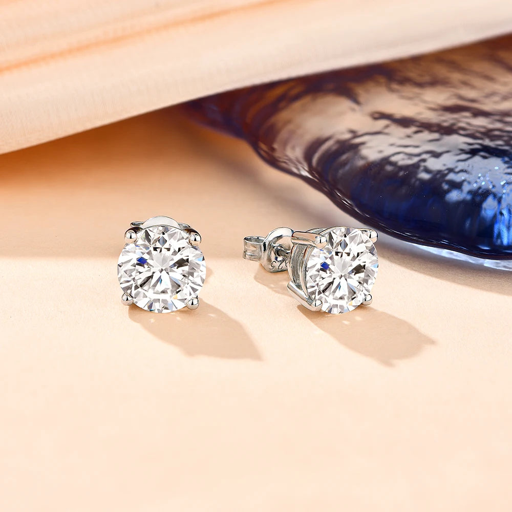 1 Carat Moissanite Stud Earrings
