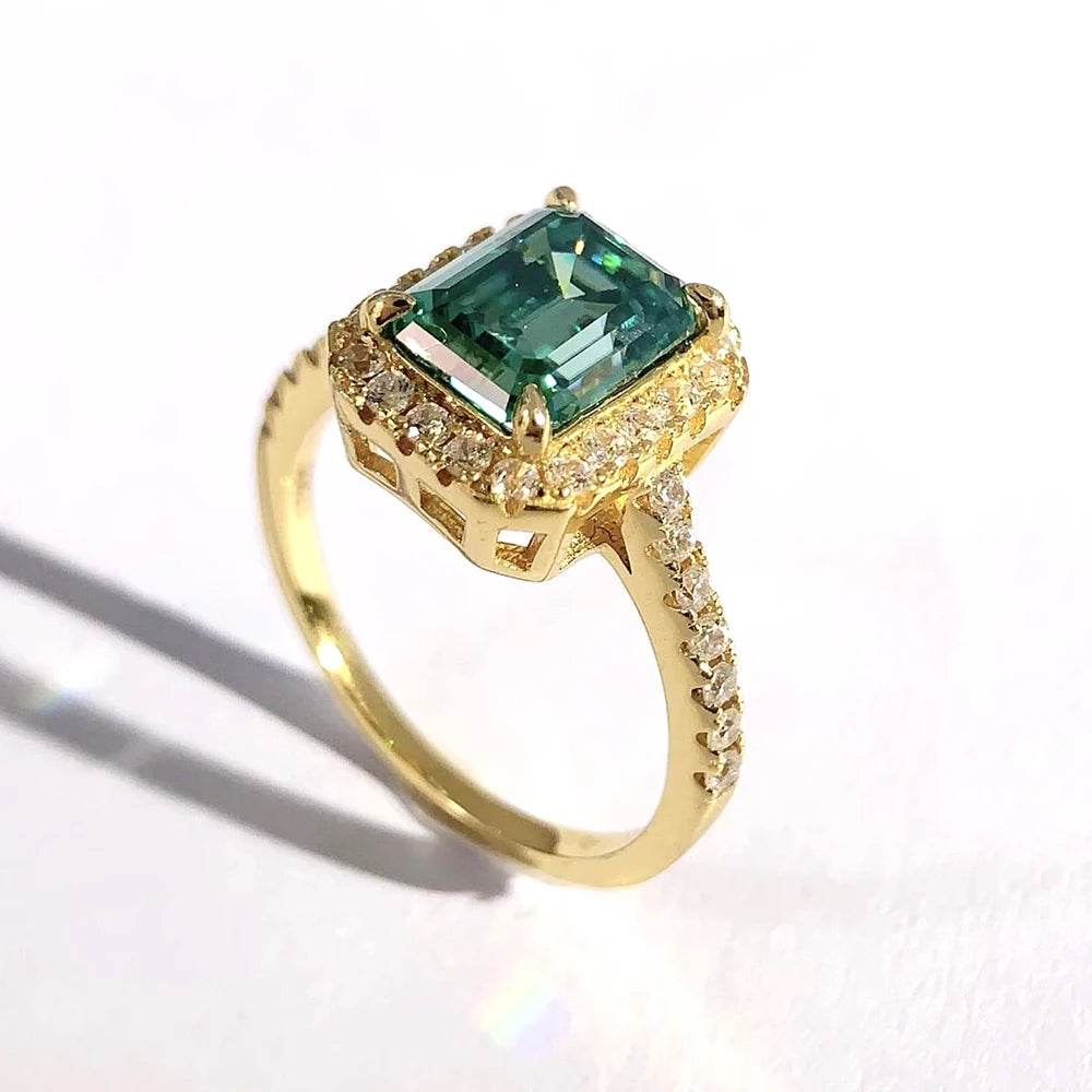 2ct Green Moissanite Ring - SnaggIt