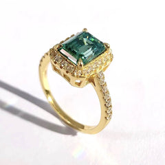 2ct Green Moissanite Ring - SnaggIt