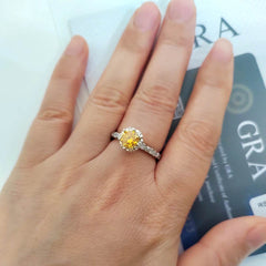 1ct Yellow Moissanite Ring - SnaggIt