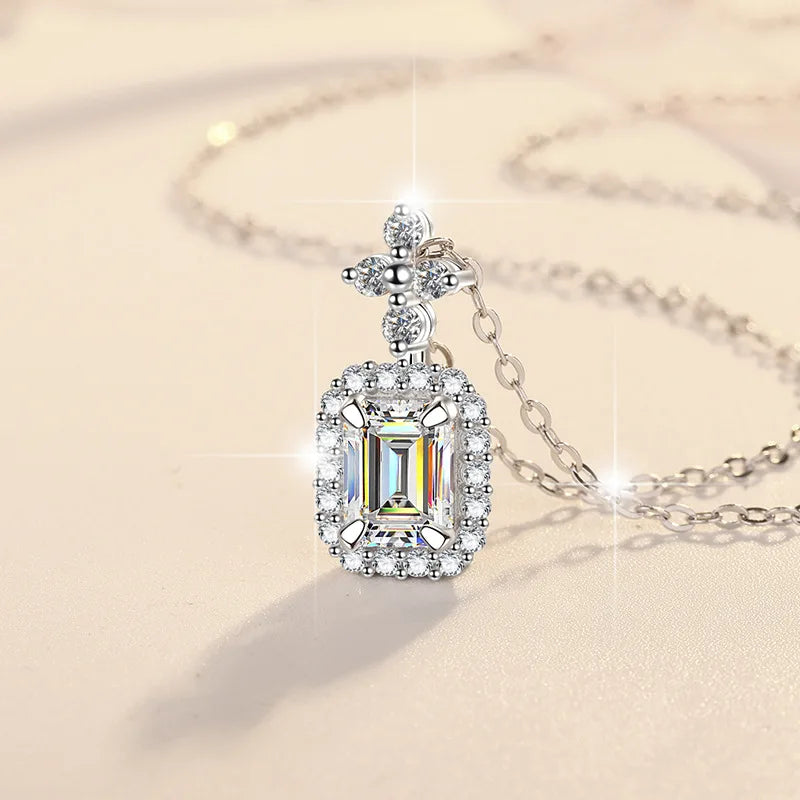 1CT Green Moissanite Necklace