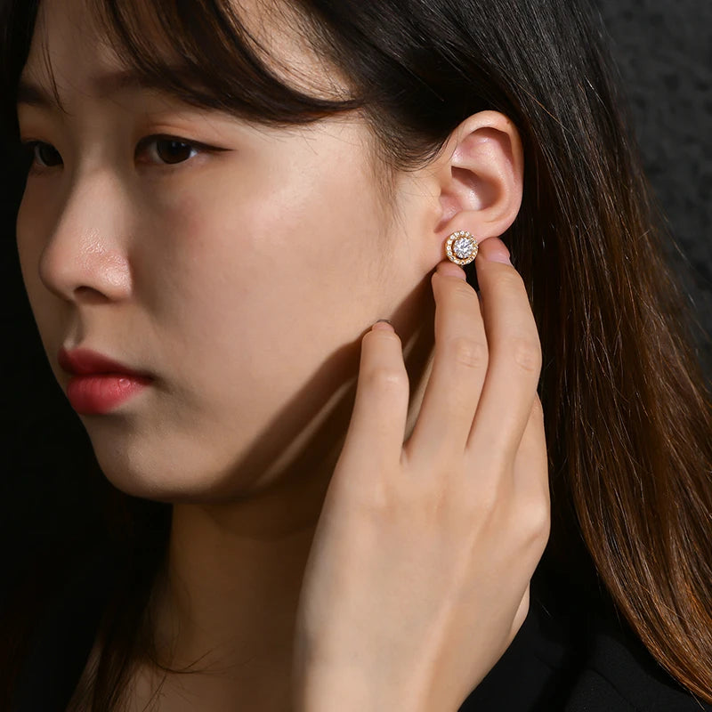 1.0CT Moissanite Stud Earrings