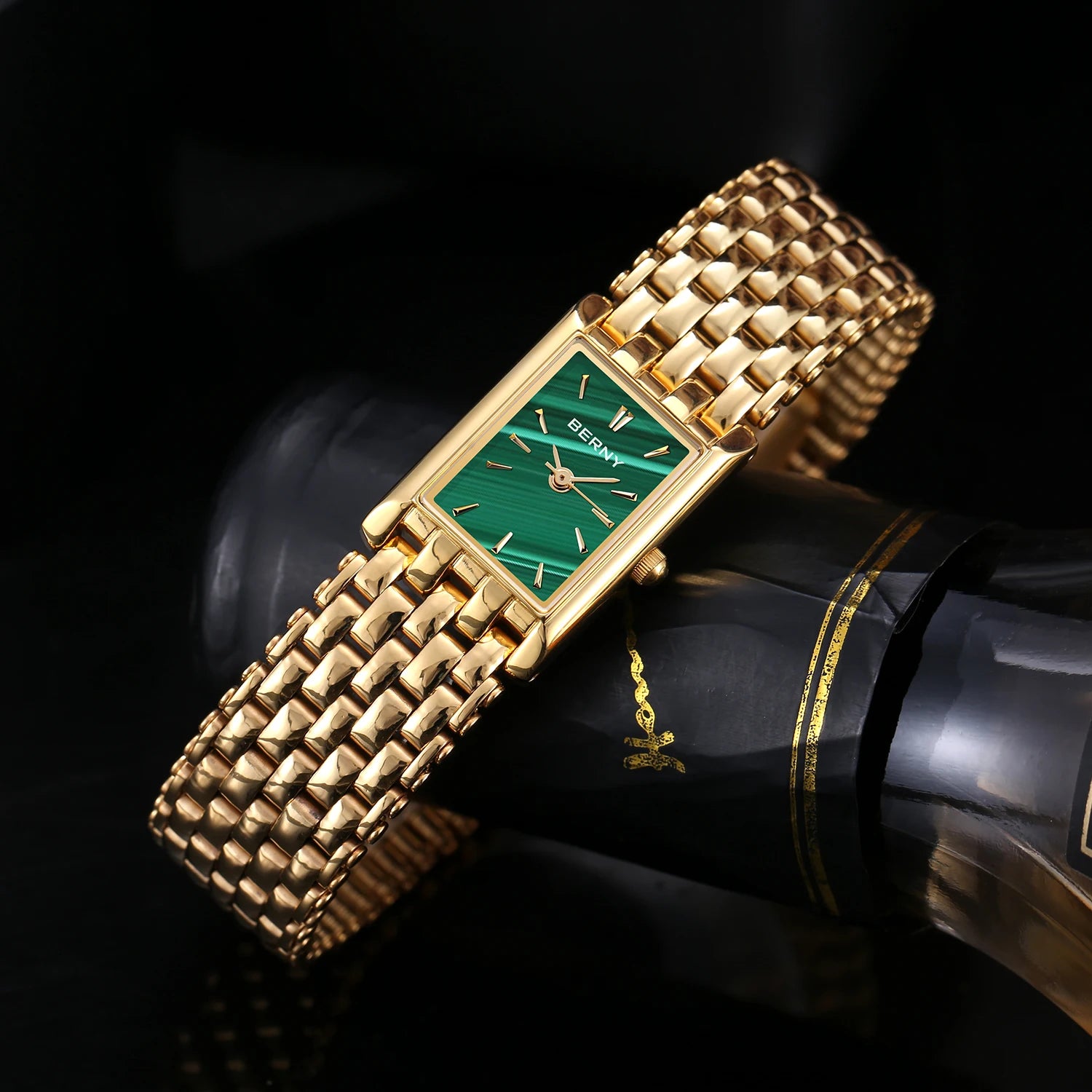 BERNY Golden Women’s Quartz Wristwatch