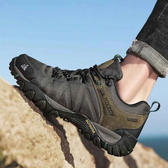 Men's suede and mesh hiking shoe – image 3