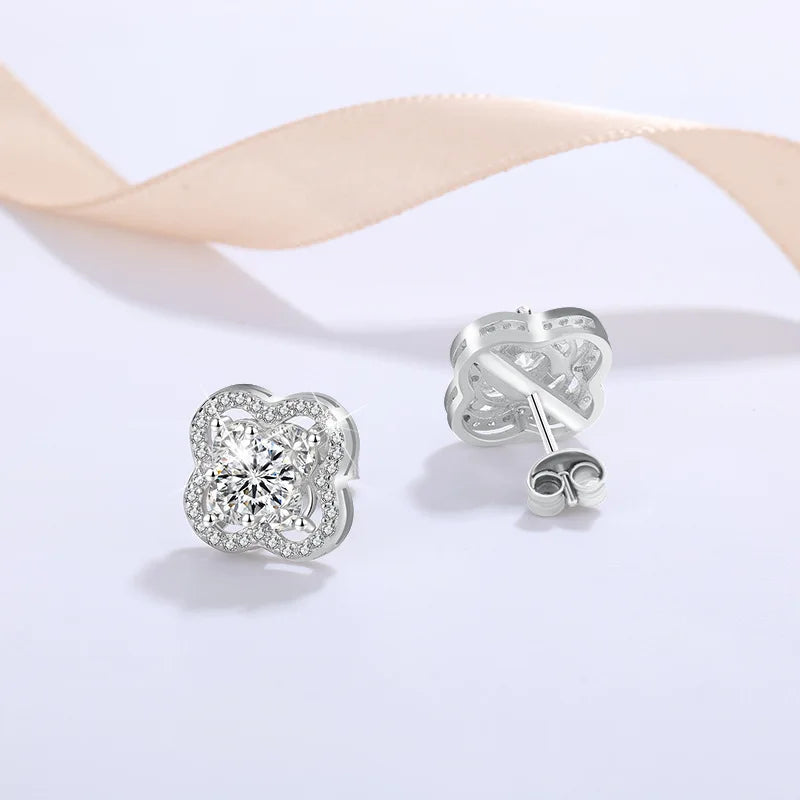 0.5CT Teal Moissanite Four-Leaf Stud Earrings
